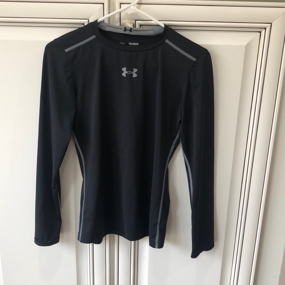 Under armour heat gear fitted youth xl long sleeve